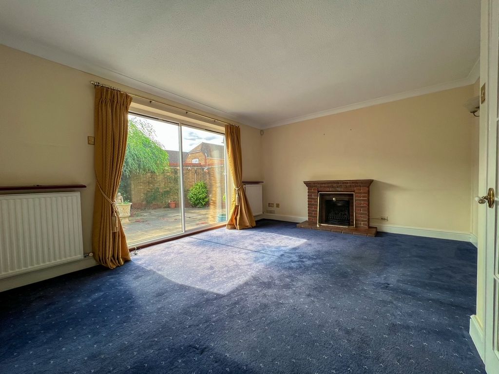 Property photo 3 of 20
