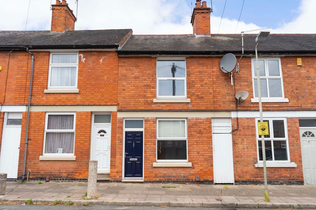 Property photo 1 of 18