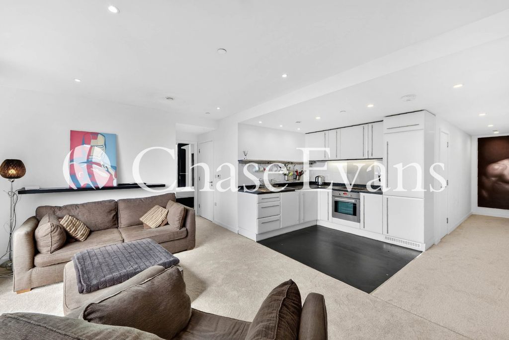 Property photo 3 of 12 Living