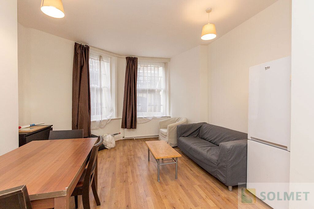 Property photo 3 of 8 3