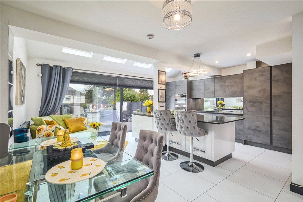 Property photo 1 of 22 Open Plan Living