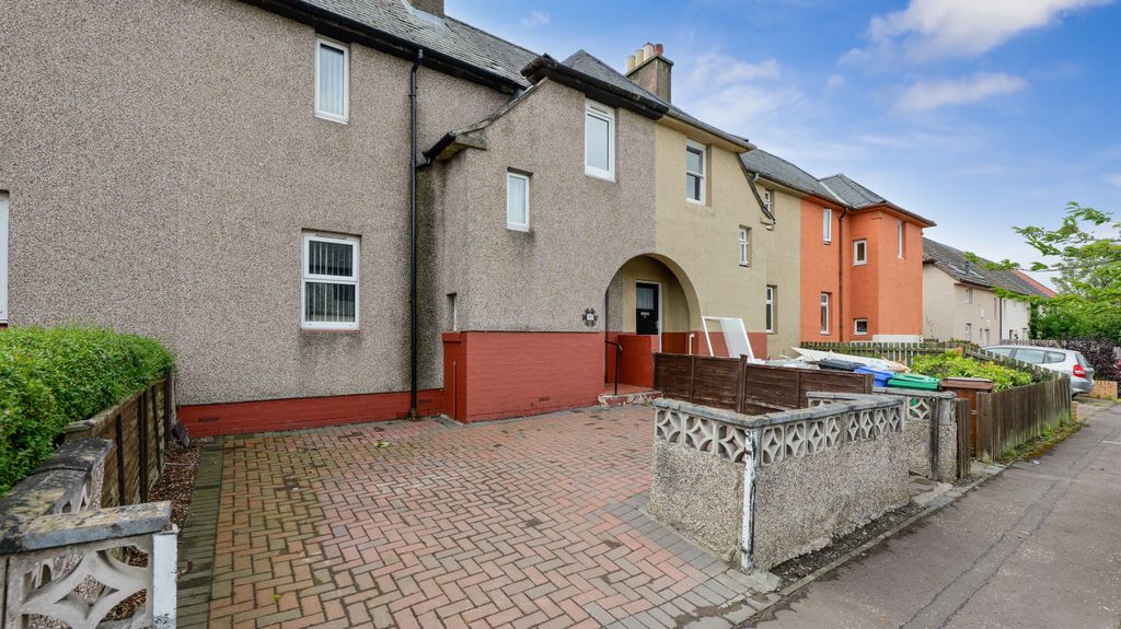 Property photo 3 of 19