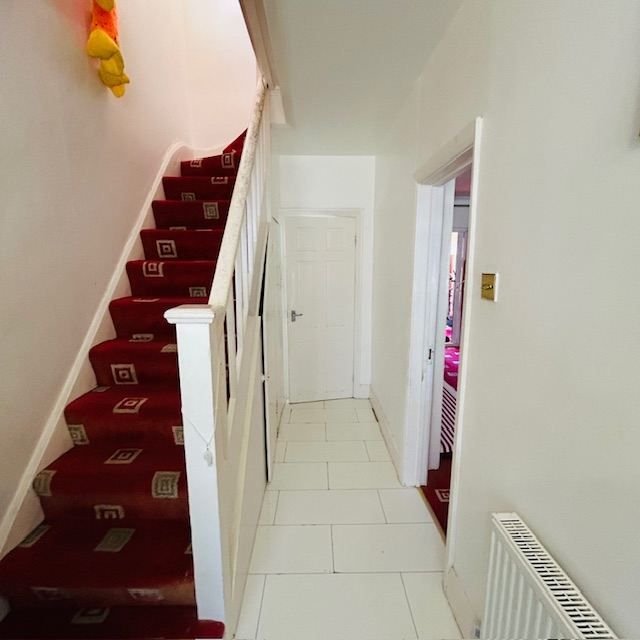 Property photo 2 of 12 Gallery