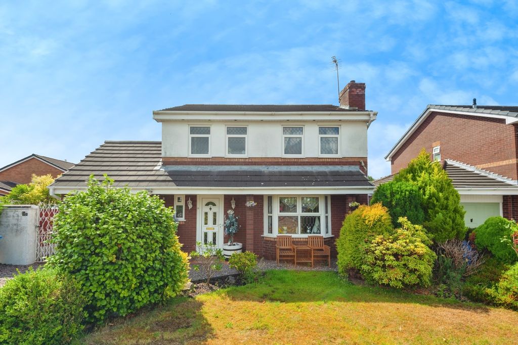 Property photo 1 of 17 Photo
