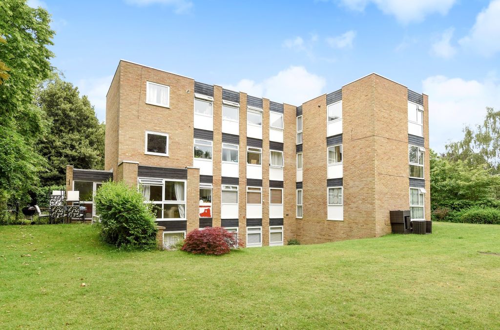Property photo 1 of 6 7
