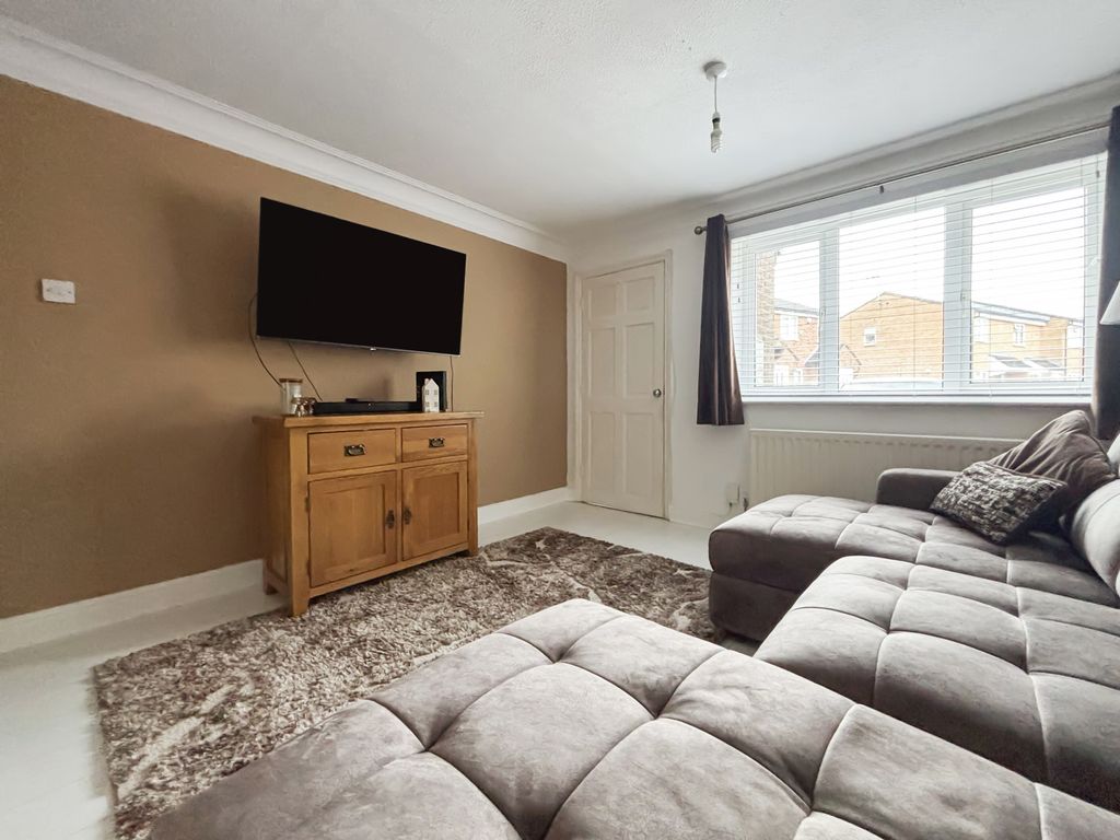 Property photo 2 of 15 Picture No. 19