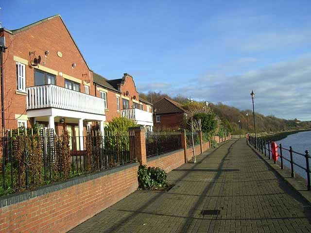 Property photo 1 of 30