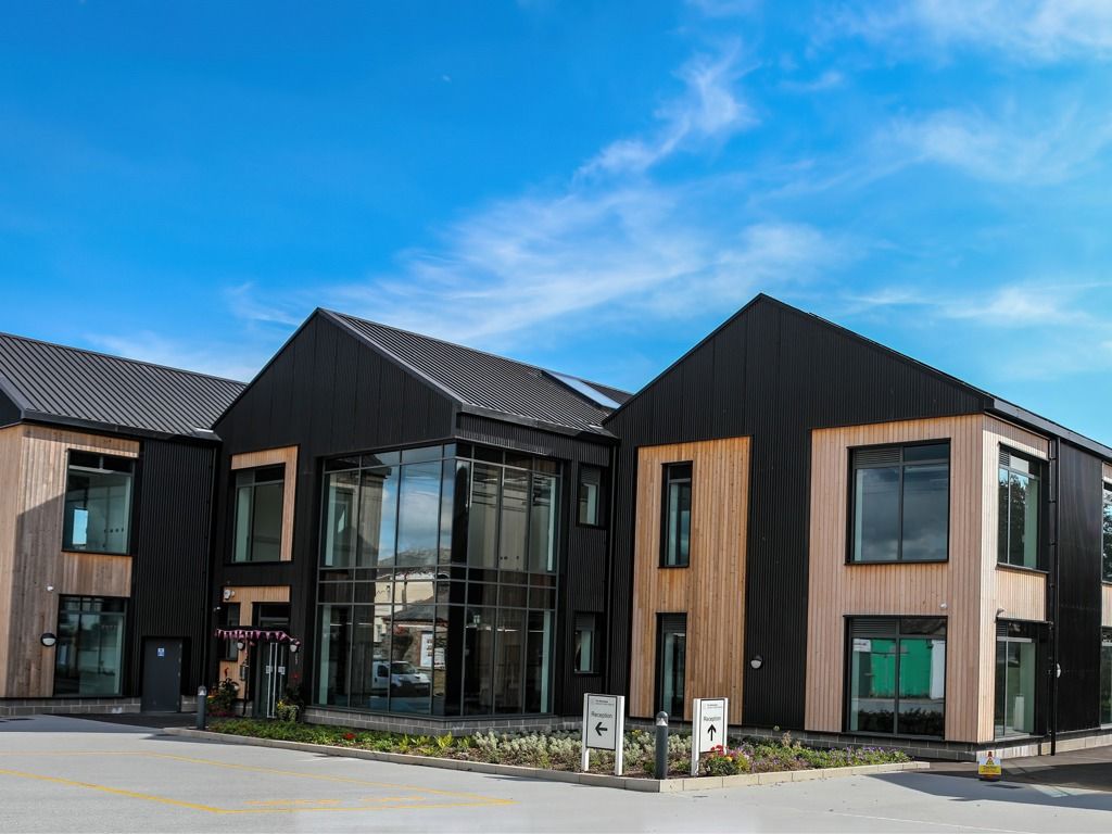 Property photo 1 of 22 Photo 7