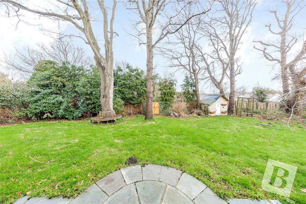 Property photo 3 of 19 Rear Garden