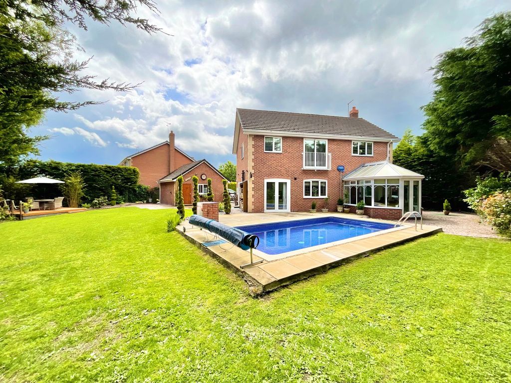 Property photo 1 of 29