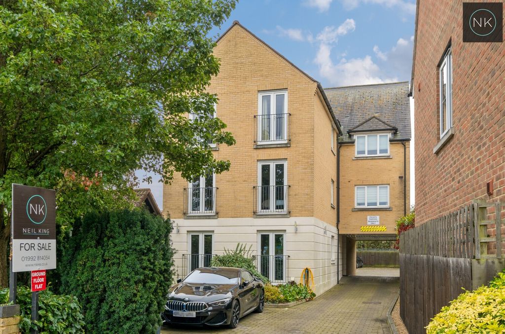 Property photo 1 of 20 5110620