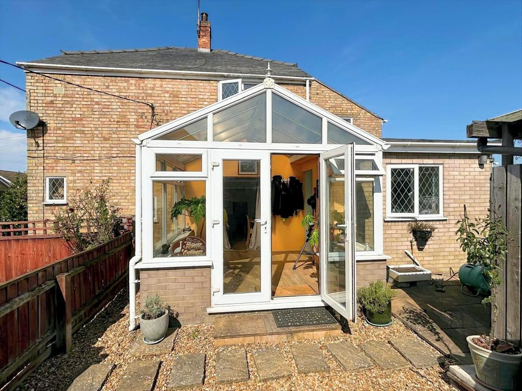 Property photo 1 of 22