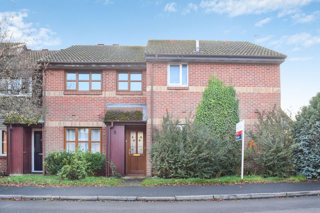 Property photo 1 of 8