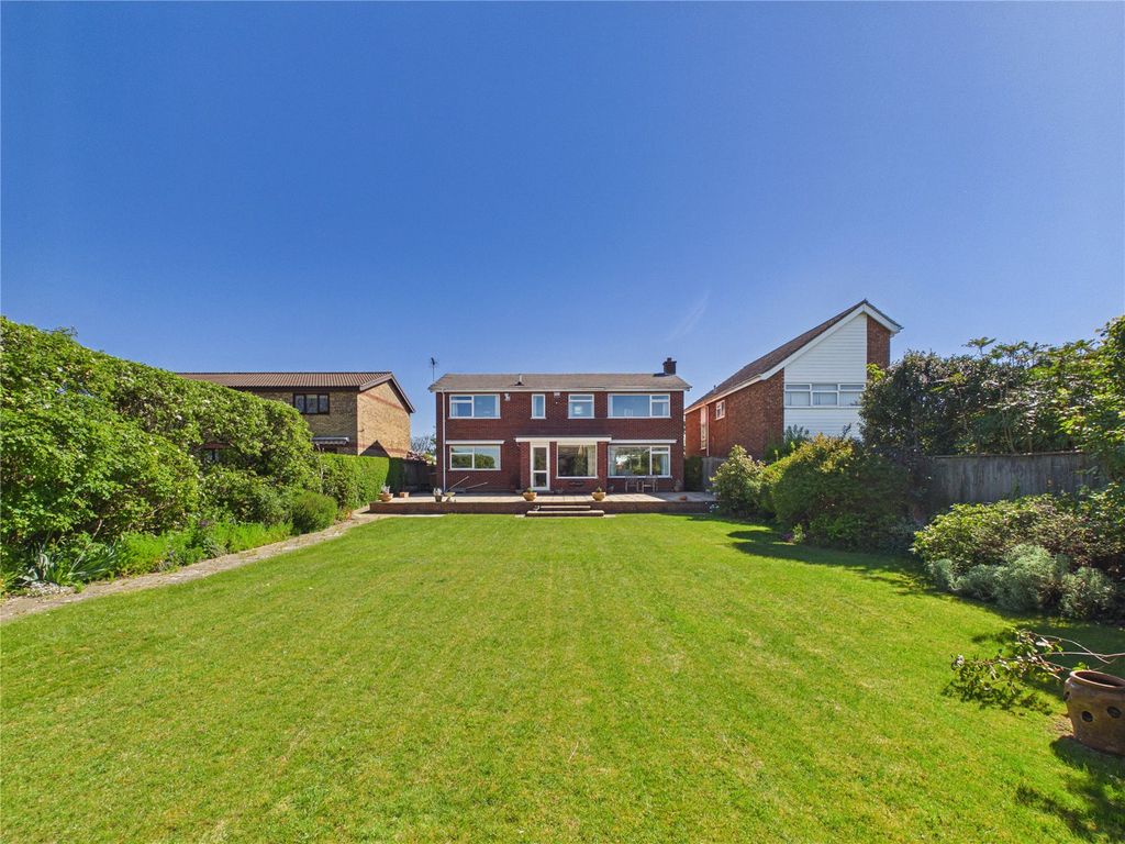 Property photo 3 of 16 Picture No. 03