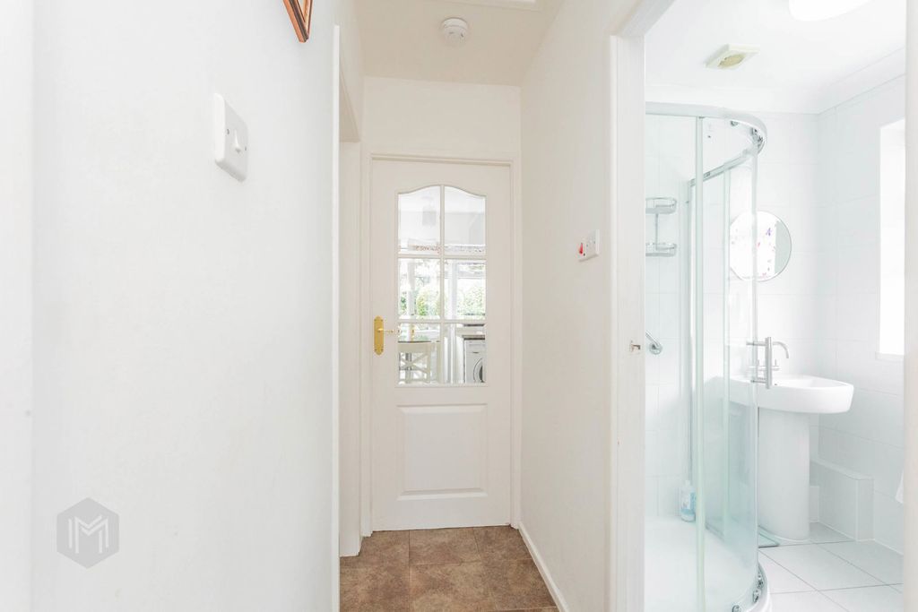 Property photo 2 of 30 Photograph