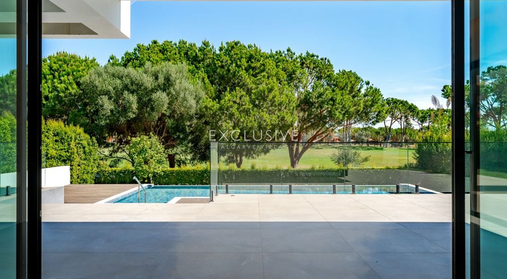 Property photo 3 of 52