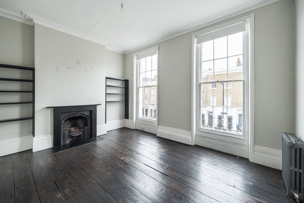 Property photo 2 of 24