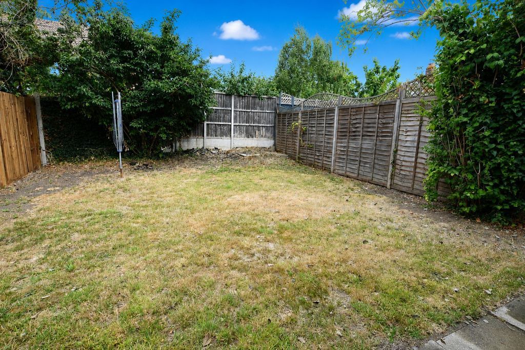 Property photo 2 of 15 Photo 15