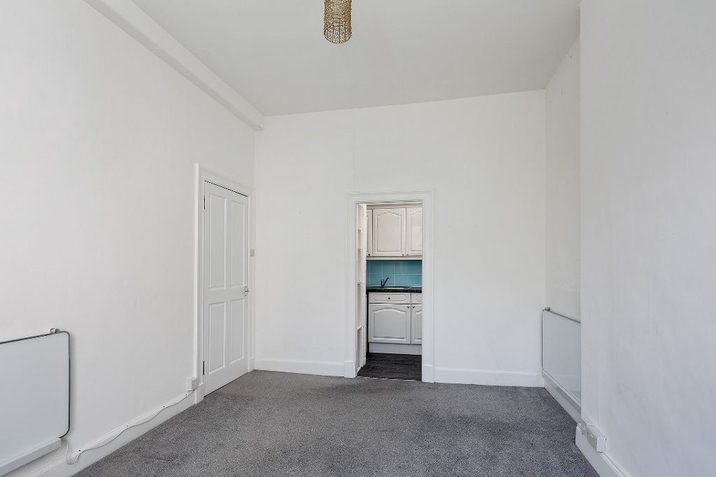 Property photo 3 of 13 Photo 3