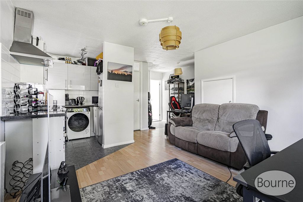 Property photo 3 of 13 Picture No. 09