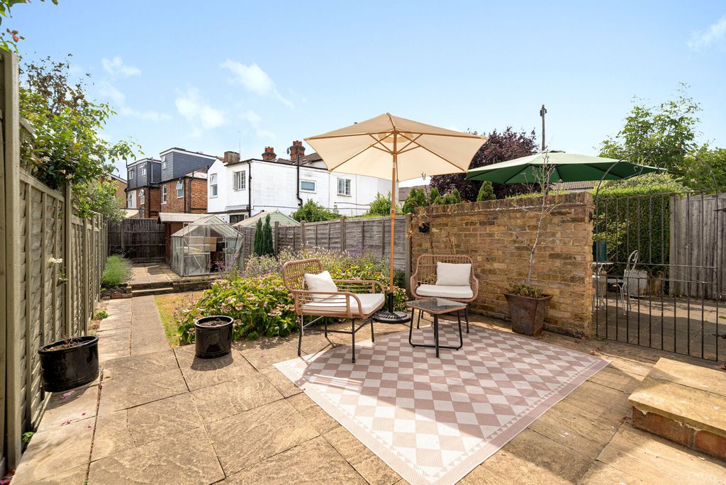 Property photo 2 of 15 1-6A673066Df53A-1...