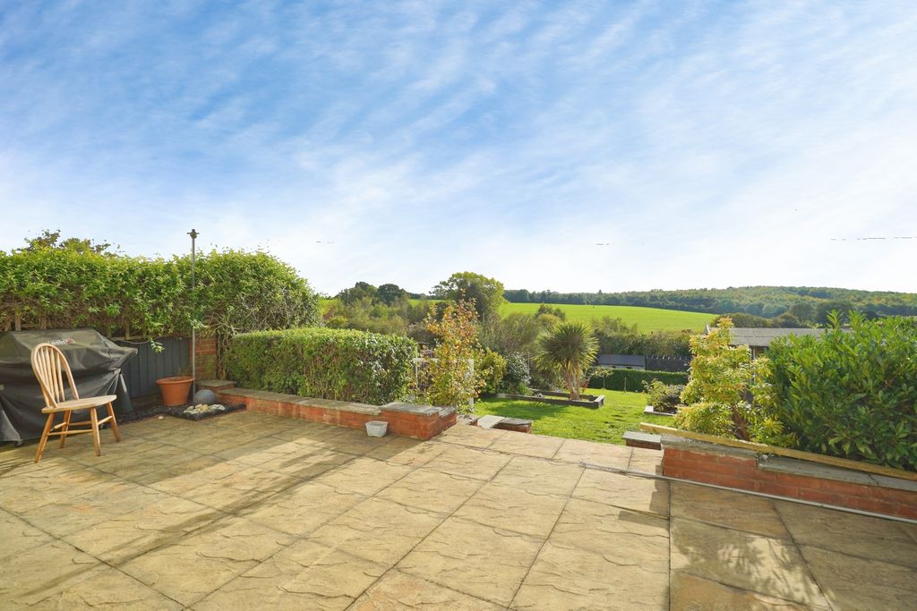 Property photo 2 of 51