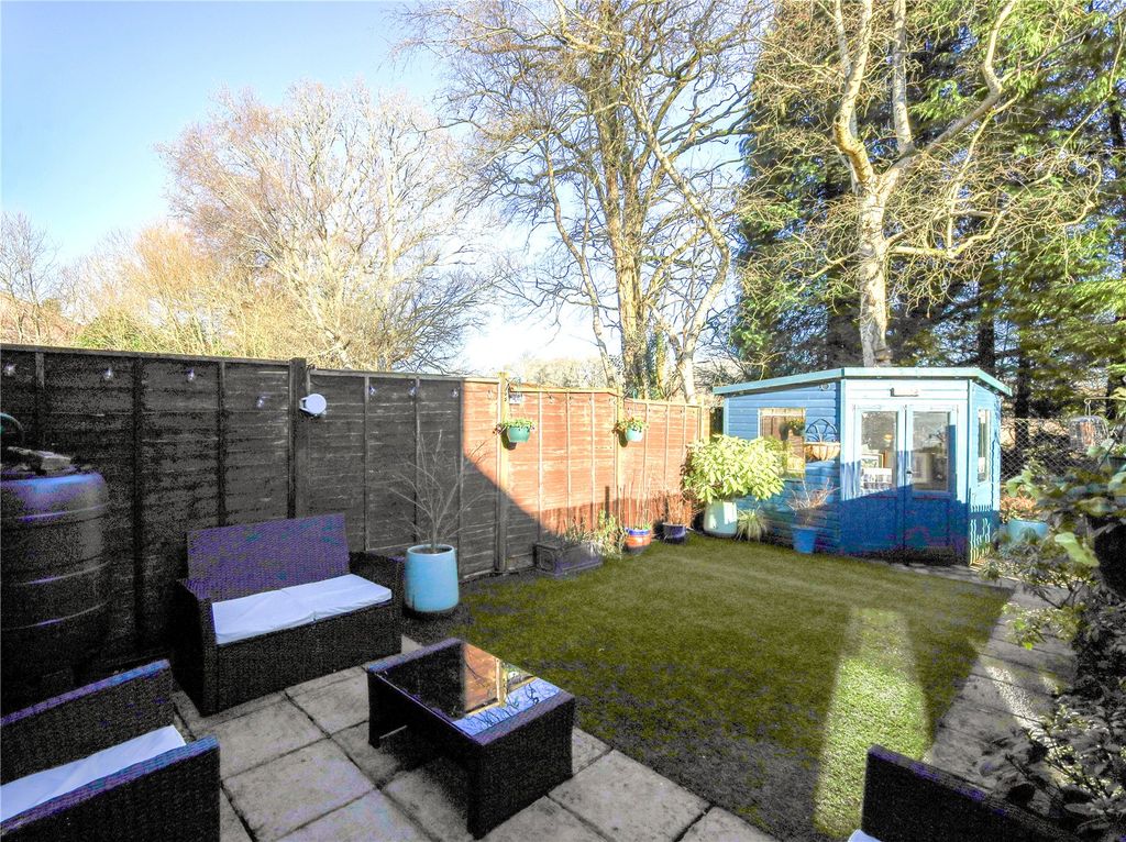 Property photo 3 of 12 Picture No. 21