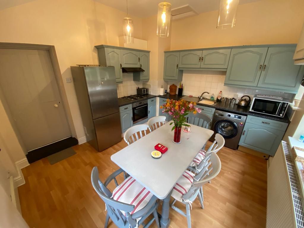 Property photo 2 of 12 Image