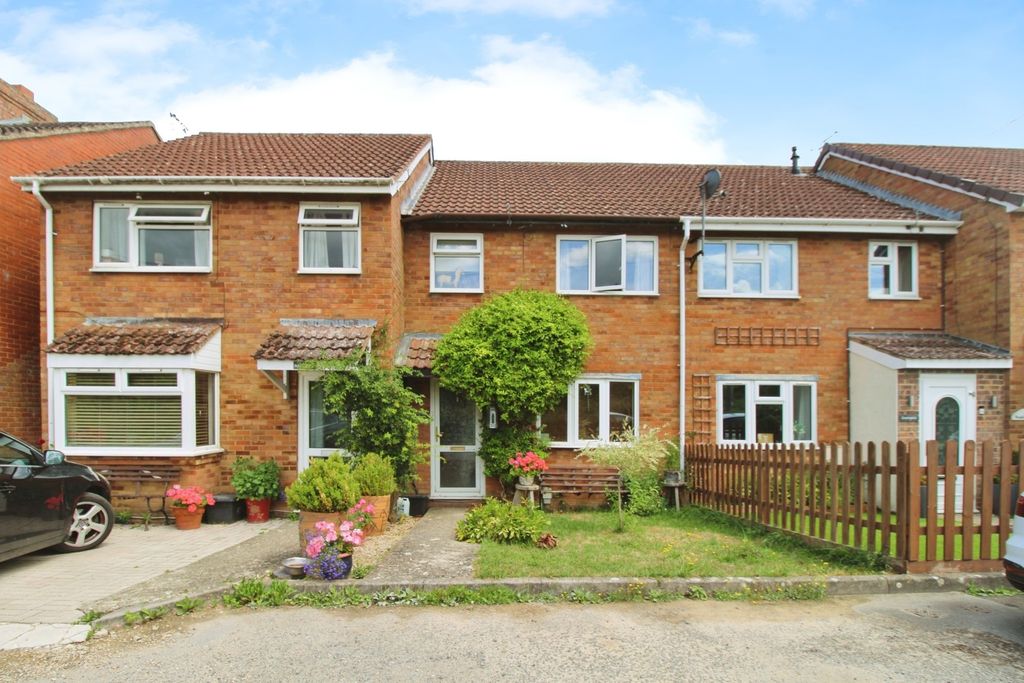 Property photo 2 of 14