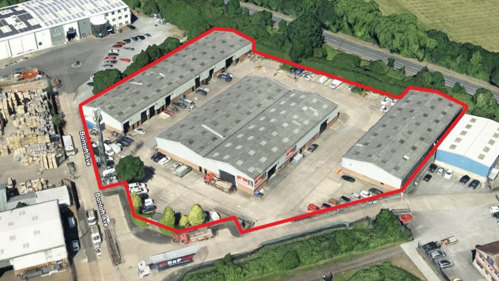 Property photo 1 of 3 Photo 10