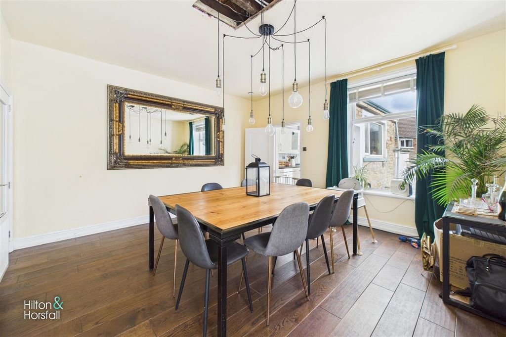 Property photo 3 of 12 Belmont Terrace