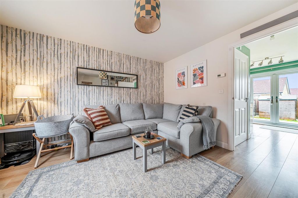 Property photo 3 of 17 1528271-12-1A115d2B62Ff2.Jpg