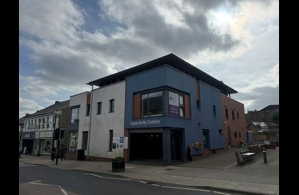 Property photo 1 of 9