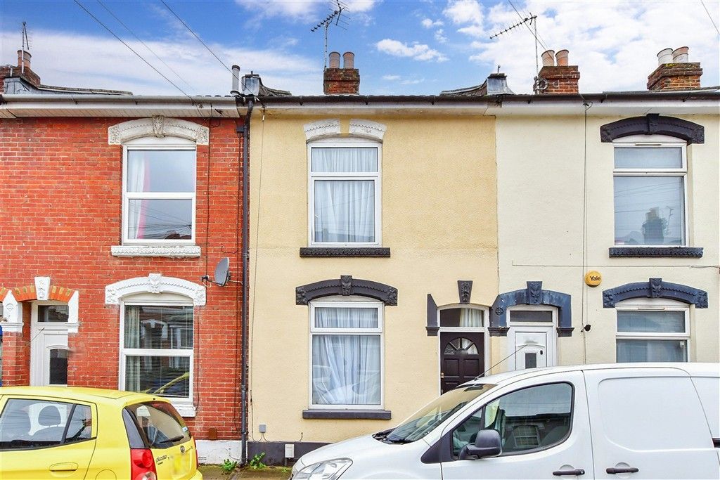 Property photo 1 of 8 External (Web)