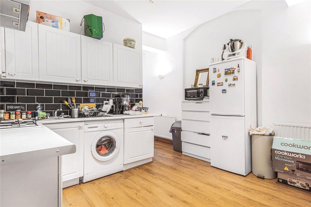 Property photo 2 of 16 2