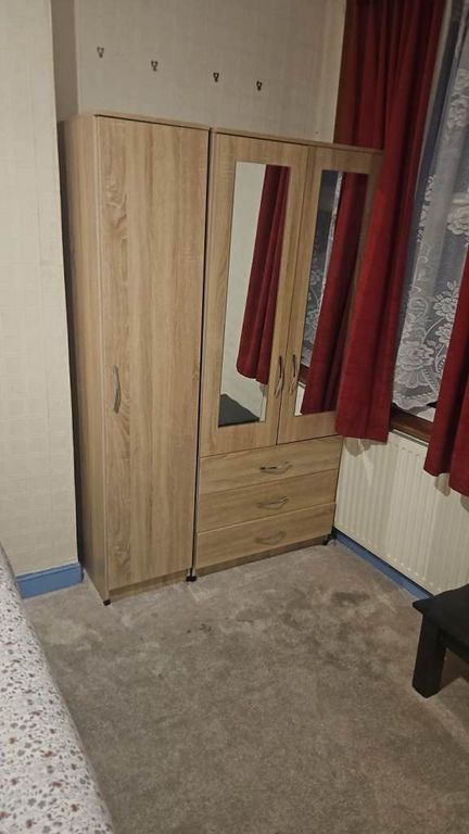 Property photo 3 of 4