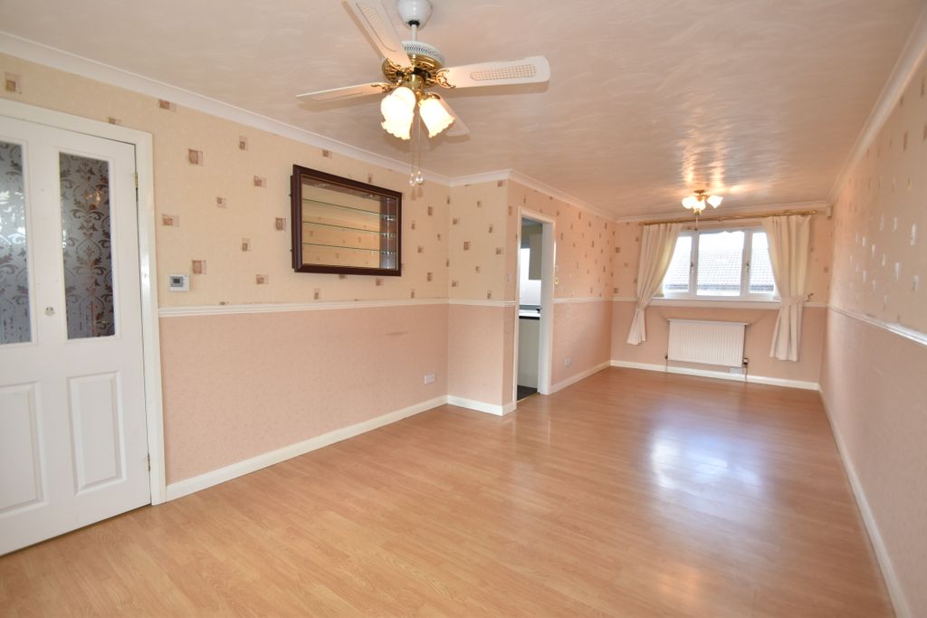 Property photo 3 of 24