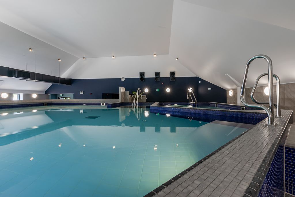 Property photo 2 of 12 2023 Waterside Devon Indoor Pool (11)
