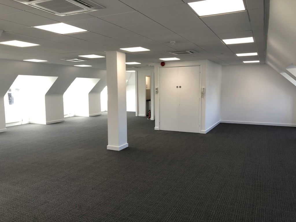 Property photo 2 of 6 Img1227.Jpg