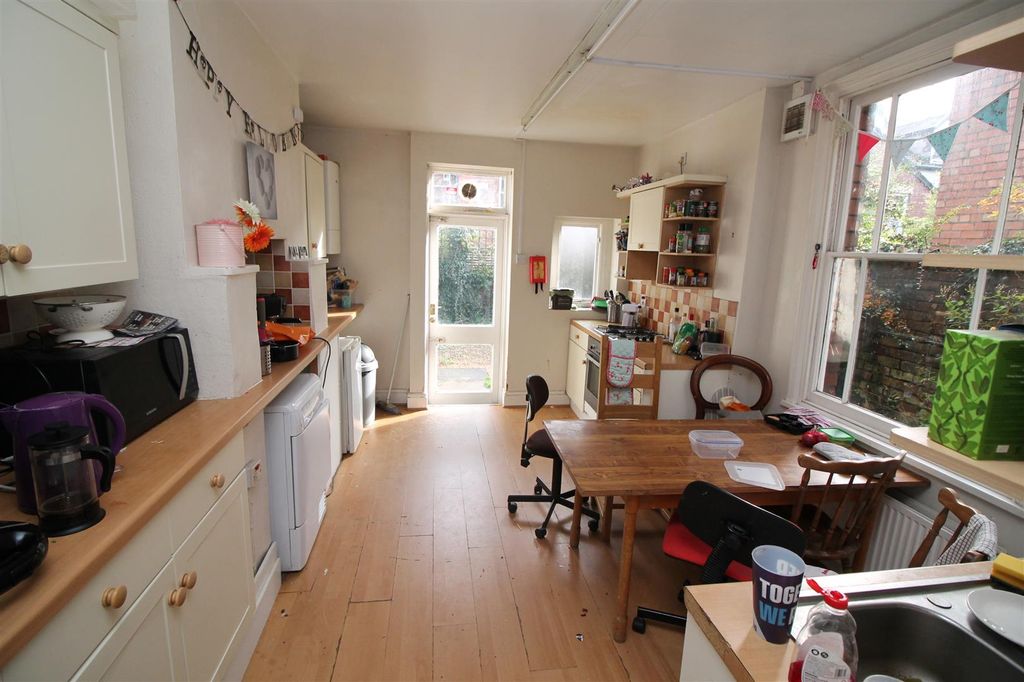 Property photo 3 of 12 Img_9979.Jpg