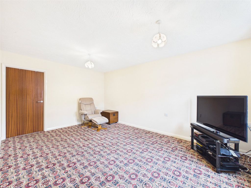 Property photo 3 of 14 Picture No. 22