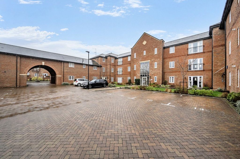 Property photo 1 of 11 Picture No. 37