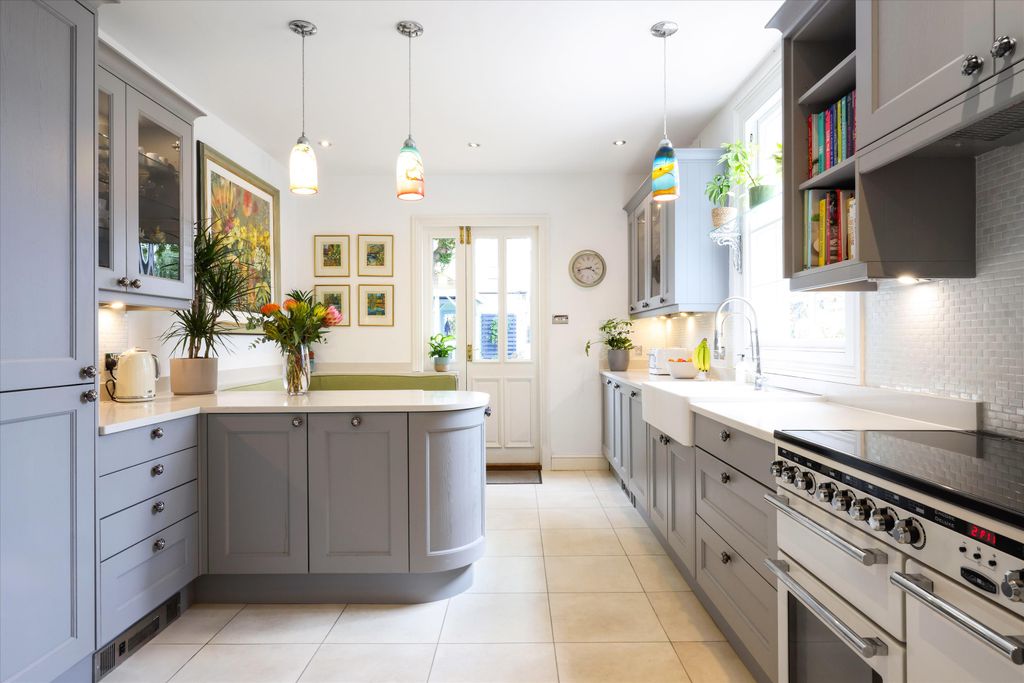 Property photo 3 of 29 Image