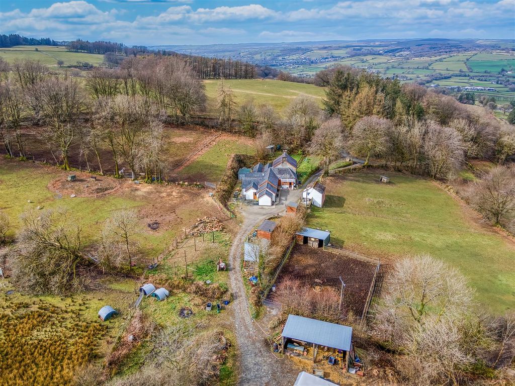 Property photo 1 of 69 Externally
