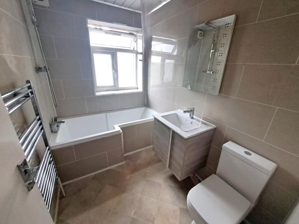 Property photo 3 of 13 Gallery