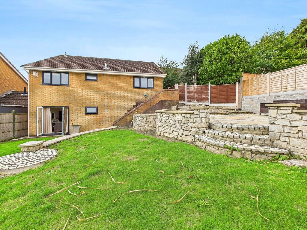 Property photo 1 of 31