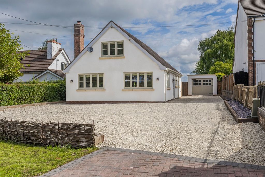 Property photo 1 of 58