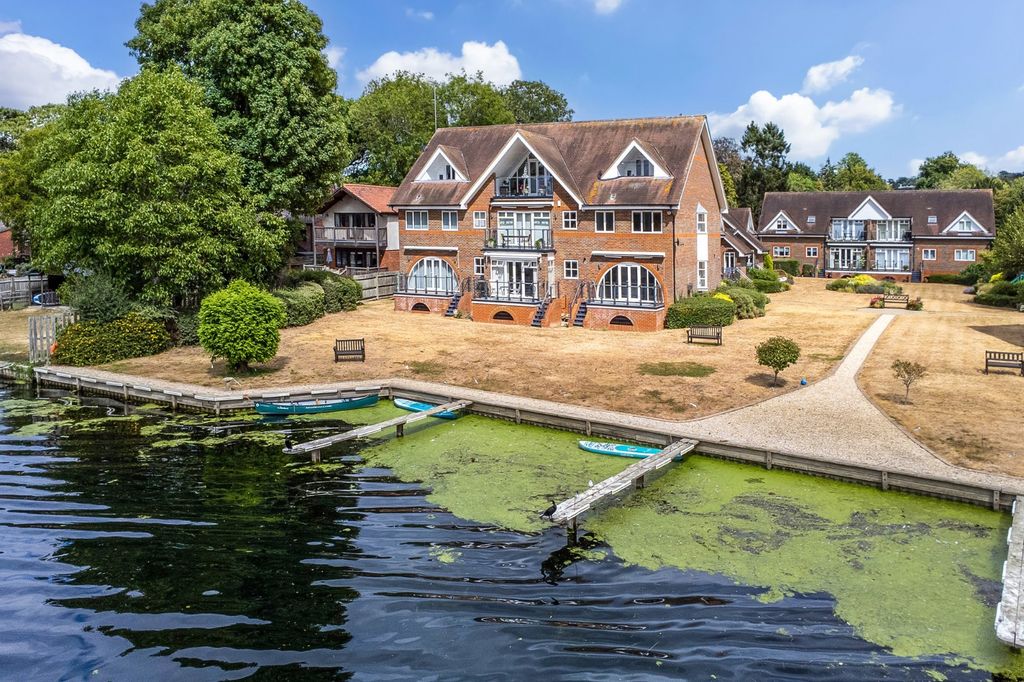 Property photo 1 of 16 River Frontage