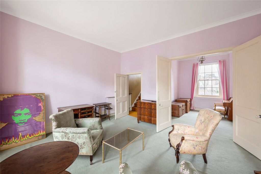 Property photo 2 of 30 Picture No. 09