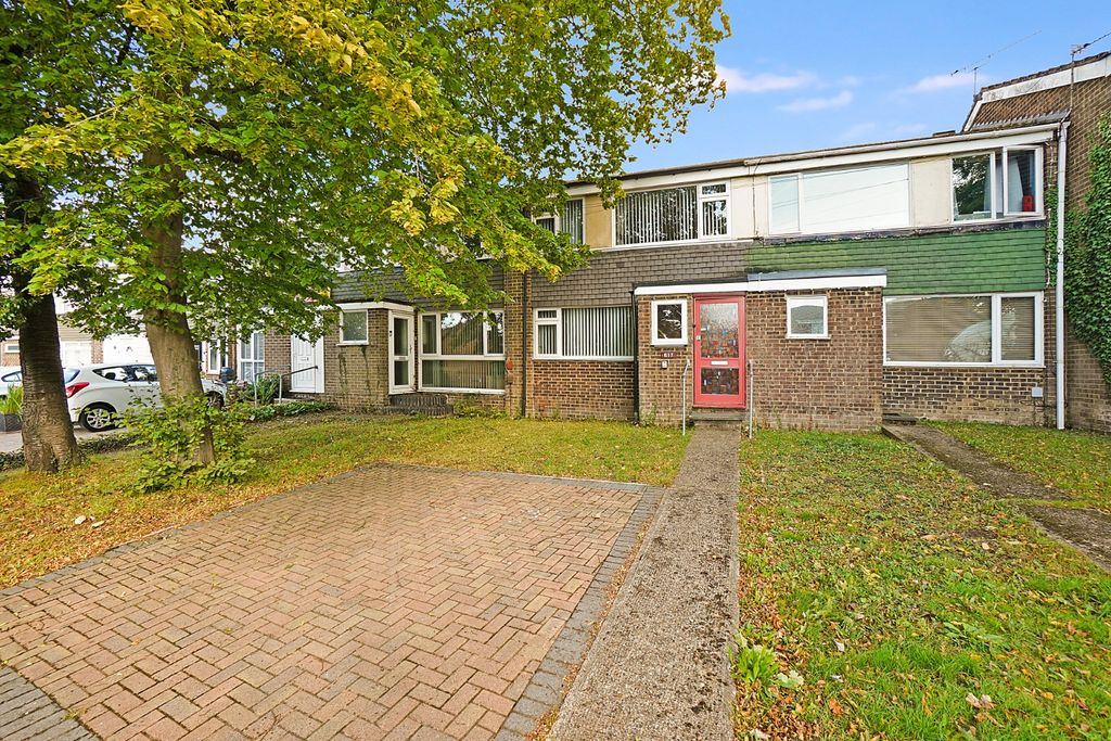 Property photo 1 of 16 4389194